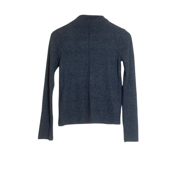 3 for $30! Forever 21 grey long sleeve shirt - Picture 5 of 6